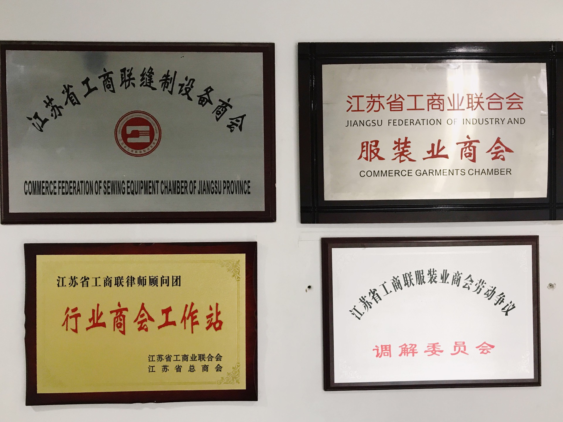 edc2176f5960036a0c29ad60a8eac1a.jpg